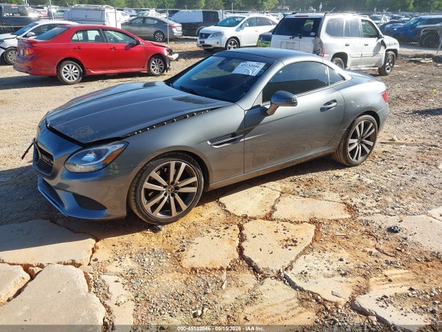 45132046 :رقم المزاد ، WDDPK3JA7JF153075 vin ، 2018 Mercedes-benz Slc 300 مزاد بيع
