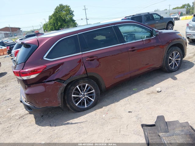 5TDJZRFH0JS491860 Toyota Highlander Xle