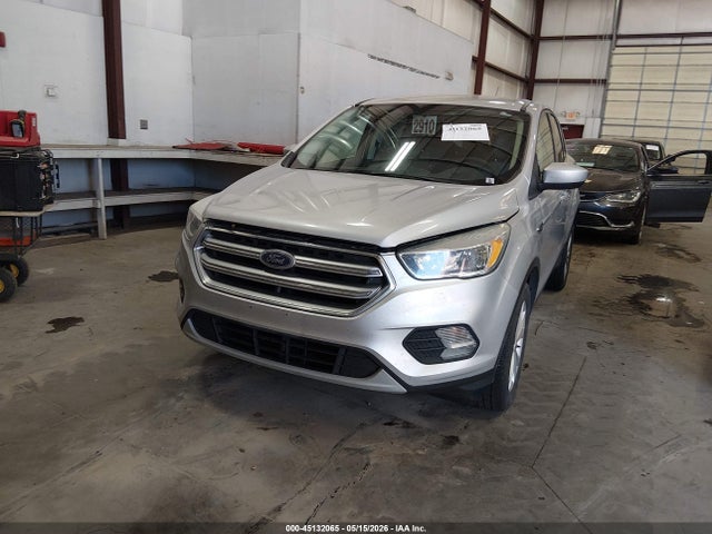 Продажа на аукционе авто 2017 Ford Escape Se, vin: 1FMCU0GD2HUB28587, номер лота: 45132065