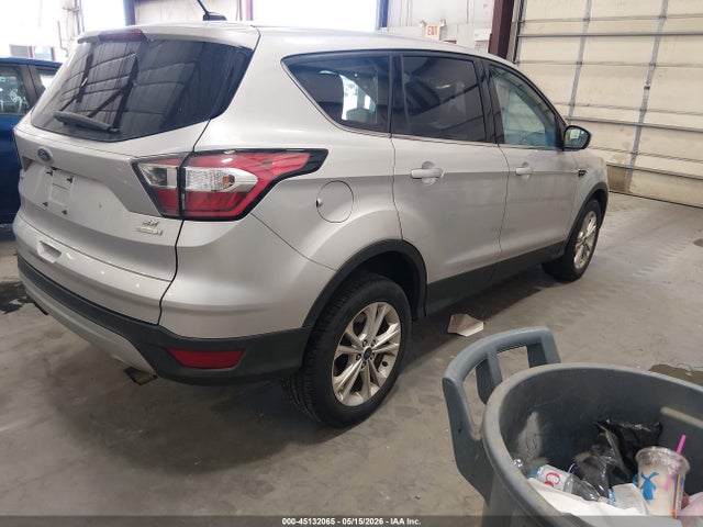 Продажа на аукционе авто 2017 Ford Escape Se, vin: 1FMCU0GD2HUB28587, номер лота: 45132065
