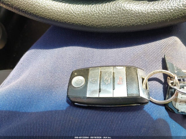 Продаж на аукціоні авто 2015 Kia Optima Lx, vin: 5XXGM4A70FG499072, номер лоту: 45132084