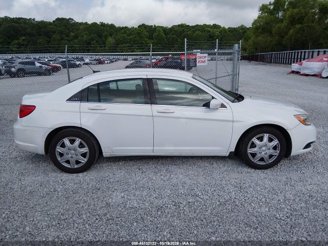 Продажа на аукционе авто 2012 Chrysler 200 Lx, vin: 1C3CCBAB4CN135364, номер лота: 45132122