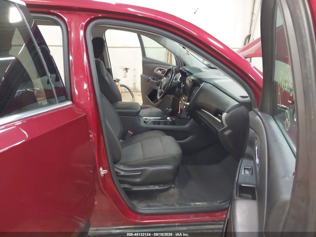 45132124 :رقم المزاد ، 1GNEVGKW0JJ282032 vin ، 2018 Chevrolet Traverse 1lt مزاد بيع