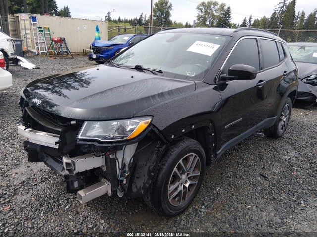 45132141 :رقم المزاد ، 3C4NJDBBXJT112592 vin ، 2018 Jeep Compass Latitude 4x4 مزاد بيع