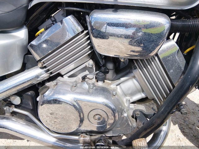 45132169 :رقم المزاد ، JH2RC4309TM200851 vin ، 1996 Honda Vf750 C مزاد بيع