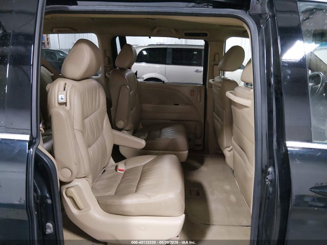 45132330 :رقم المزاد ، 5FNRL38628B030266 vin ، 2008 Honda Odyssey Ex-l مزاد بيع