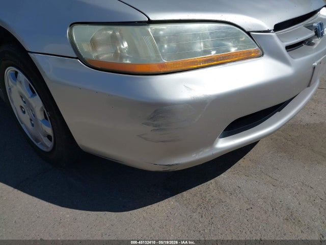 45132410 :رقم المزاد ، JHMCG6652XC015086 vin ، 1999 Honda Accord Lx مزاد بيع