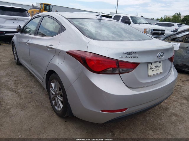 Продажа на аукционе авто 2015 Hyundai Elantra Se, vin: 5NPDH4AE2FH569746, номер лота: 45132417