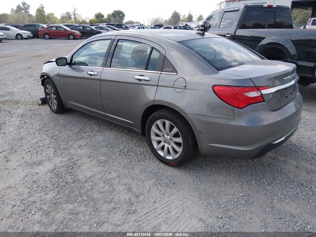 45132438 :رقم المزاد ، 1C3CCBCG6DN751819 vin ، 2013 Chrysler 200 Limited مزاد بيع