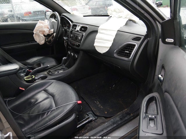 45132438 :رقم المزاد ، 1C3CCBCG6DN751819 vin ، 2013 Chrysler 200 Limited مزاد بيع