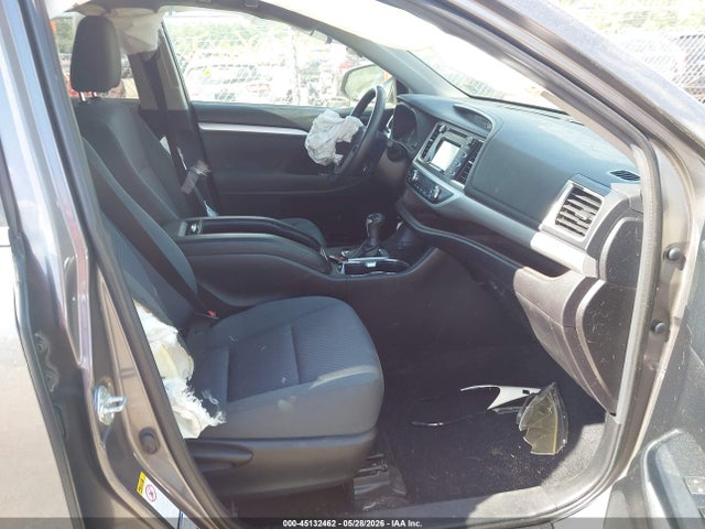 45132462 :رقم المزاد ، 5TDBGRFH2KS068497 vin ، 2019 Toyota Highlander Hybrid Le مزاد بيع
