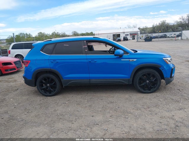 2022 Volkswagen Taos 1.5t Sel მანქანა იყიდება აუქციონზე, vin: 3VV1X7B22NM005570, აუქციონის ნომერი: 45132465