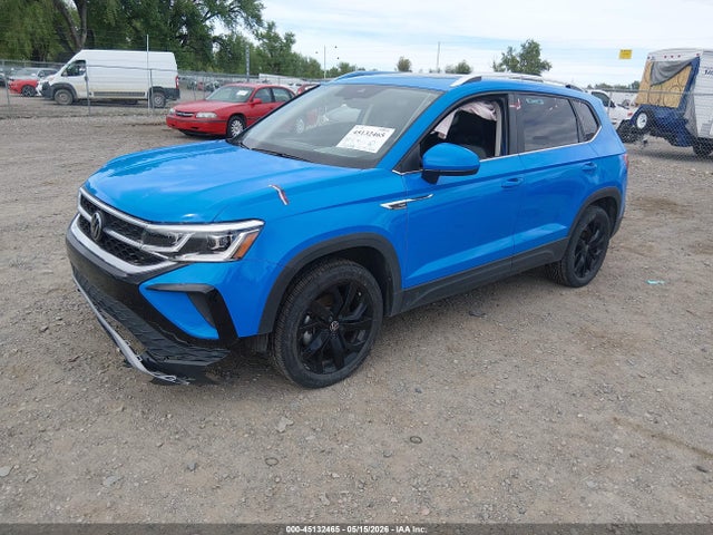 2022 Volkswagen Taos 1.5t Sel მანქანა იყიდება აუქციონზე, vin: 3VV1X7B22NM005570, აუქციონის ნომერი: 45132465