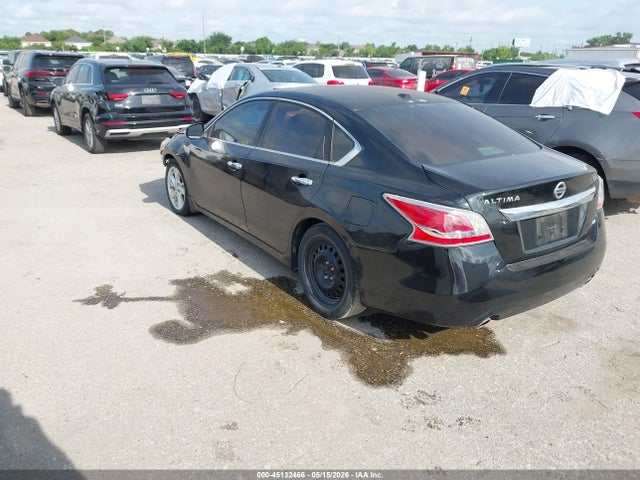 2015 Nissan Altima 2.5 Sv მანქანა იყიდება აუქციონზე, vin: 1N4AL3AP7FC285950, აუქციონის ნომერი: 45132466