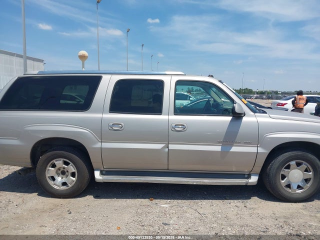 2005 Cadillac Escalade Esv მანქანა იყიდება აუქციონზე, vin: 3GYFK66N65G215079, აუქციონის ნომერი: 45132520