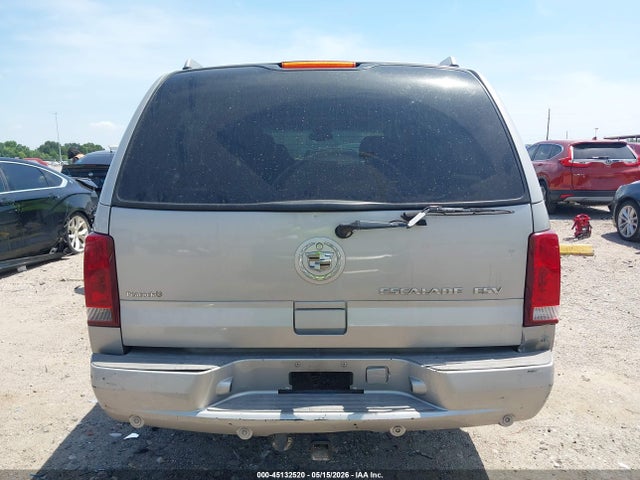 2005 Cadillac Escalade Esv მანქანა იყიდება აუქციონზე, vin: 3GYFK66N65G215079, აუქციონის ნომერი: 45132520