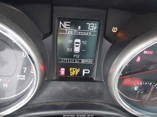 45132524 :رقم المزاد ، 1J4RR6GT6BC621240 vin ، 2011 Jeep Grand Cherokee Overland مزاد بيع
