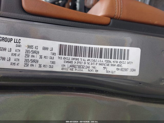 45132524 :رقم المزاد ، 1J4RR6GT6BC621240 vin ، 2011 Jeep Grand Cherokee Overland مزاد بيع