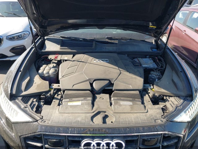 2023 Audi Q8 Premium 55 Tfsi Quattro Tiptronic მანქანა იყიდება აუქციონზე, vin: WA1AVBF12PD027439, აუქციონის ნომერი: 45132542