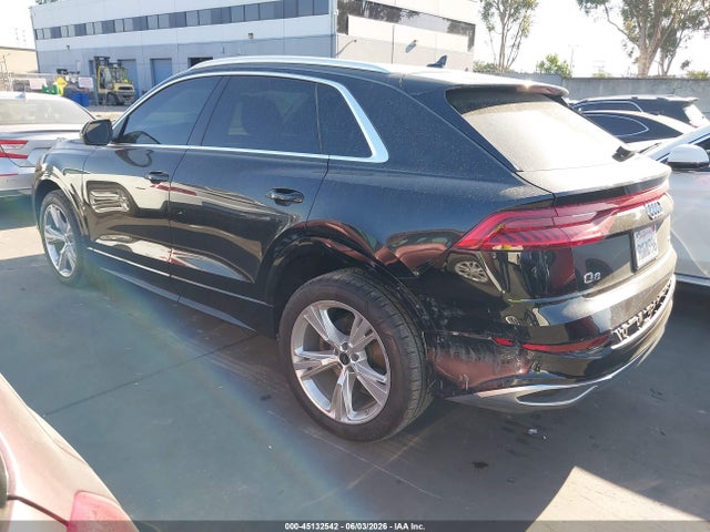 2023 Audi Q8 Premium 55 Tfsi Quattro Tiptronic მანქანა იყიდება აუქციონზე, vin: WA1AVBF12PD027439, აუქციონის ნომერი: 45132542