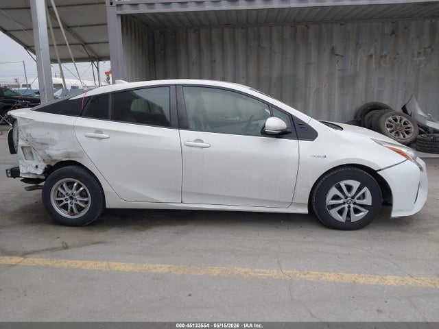 JTDKARFUXH3035336 Toyota Prius Three
