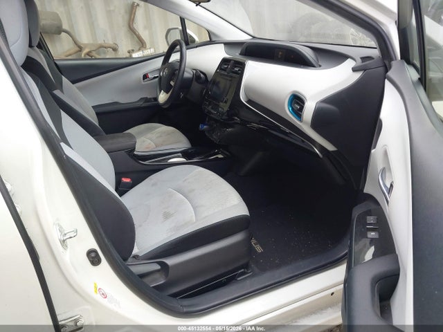 JTDKARFUXH3035336 Toyota Prius Three