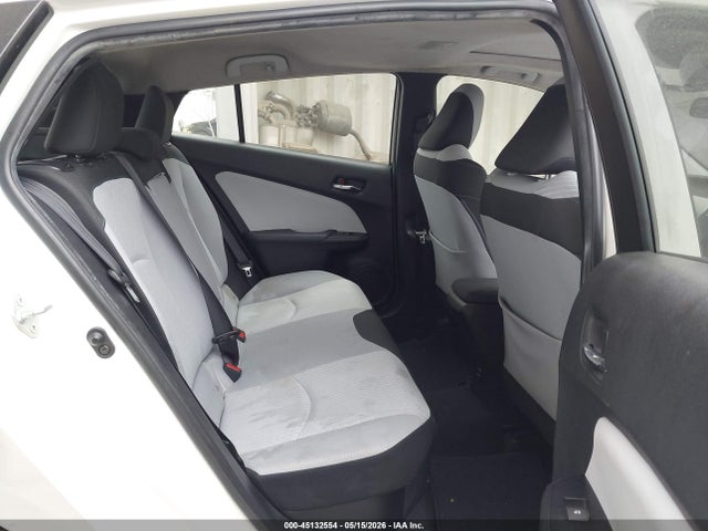 JTDKARFUXH3035336 Toyota Prius Three