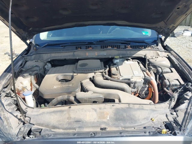 45132581 :رقم المزاد ، 3FA6P0LU1JR172971 vin ، 2018 Ford Fusion Hybrid Se مزاد بيع