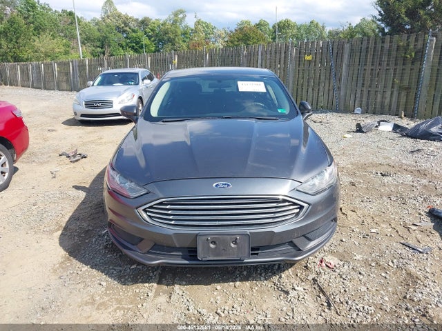 45132581 :رقم المزاد ، 3FA6P0LU1JR172971 vin ، 2018 Ford Fusion Hybrid Se مزاد بيع