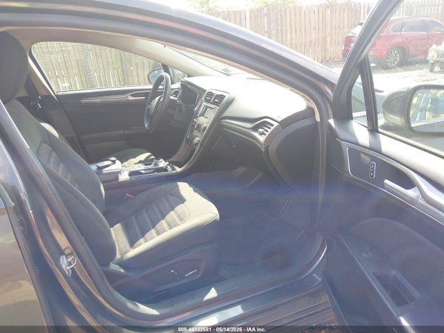 45132581 :رقم المزاد ، 3FA6P0LU1JR172971 vin ، 2018 Ford Fusion Hybrid Se مزاد بيع
