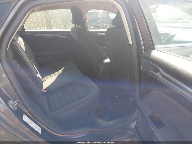 45132581 :رقم المزاد ، 3FA6P0LU1JR172971 vin ، 2018 Ford Fusion Hybrid Se مزاد بيع