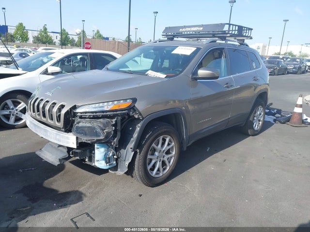 1C4PJMCS1GW311363 Jeep Cherokee Latitude