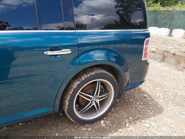 45132622 :رقم المزاد ، 2FMHK6DT0BBD09792 vin ، 2011 Ford Flex Limited مزاد بيع