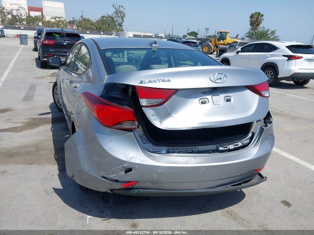Продажа на аукционе авто 2016 Hyundai Elantra Se, vin: 5NPDH4AEXGH751647, номер лота: 45132704