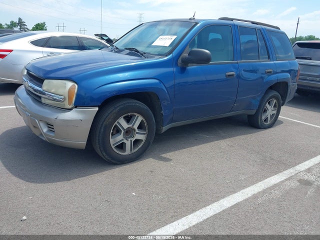 45132738 :رقم المزاد ، 1GNDS13S752389186 vin ، 2005 Chevrolet Trailblazer Ls مزاد بيع