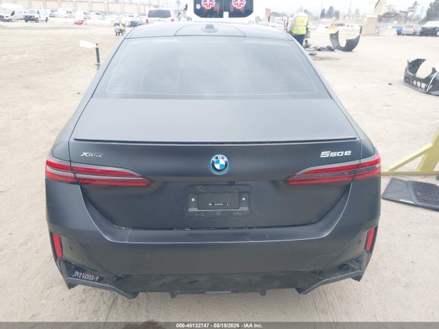 2026 Bmw 550e Xdrive მანქანა იყიდება აუქციონზე, vin: WBA13FK0XTCV83169, აუქციონის ნომერი: 45132747