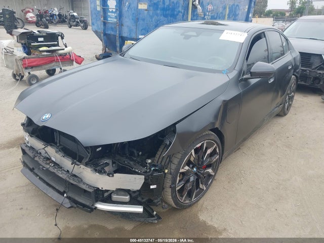 2026 Bmw 550e Xdrive მანქანა იყიდება აუქციონზე, vin: WBA13FK0XTCV83169, აუქციონის ნომერი: 45132747