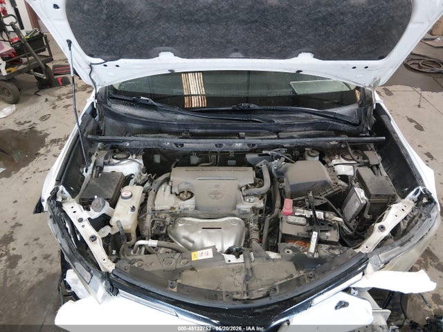 JTMRFREV7JJ189806 Toyota Rav4 Xle