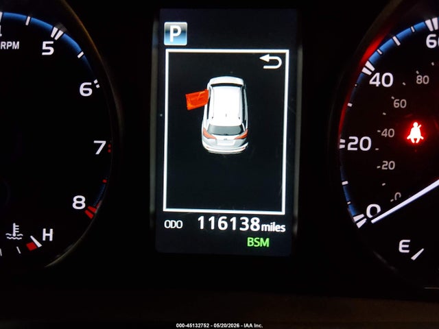 JTMRFREV7JJ189806 Toyota Rav4 Xle