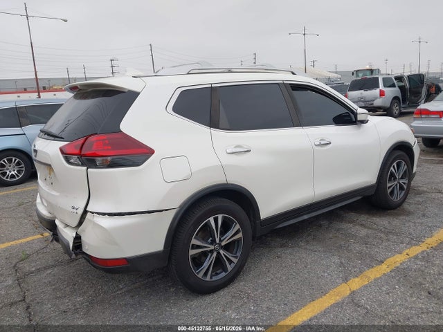 JN8AT2MT8LW032938 Nissan Rogue Sv Fwd
