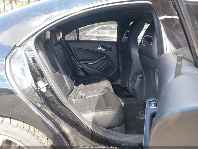 Продажа на аукционе авто 2015 Mercedes-benz Cla 250, vin: WDDSJ4EB8FN282283, номер лота: 45132813