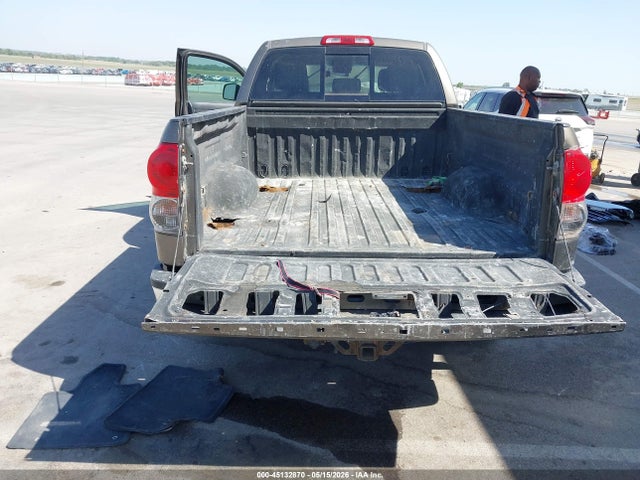 45132870 :رقم المزاد ، 5TBBV54188S492501 vin ، 2008 Toyota Tundra Sr5 5.7l V8 مزاد بيع