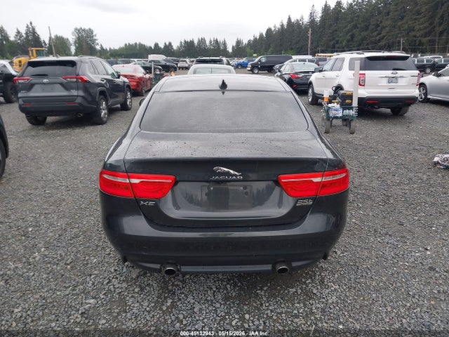 Jaguar Xe 25t Premium 2018 SAJAJ4FX5JCP19971 Image 16