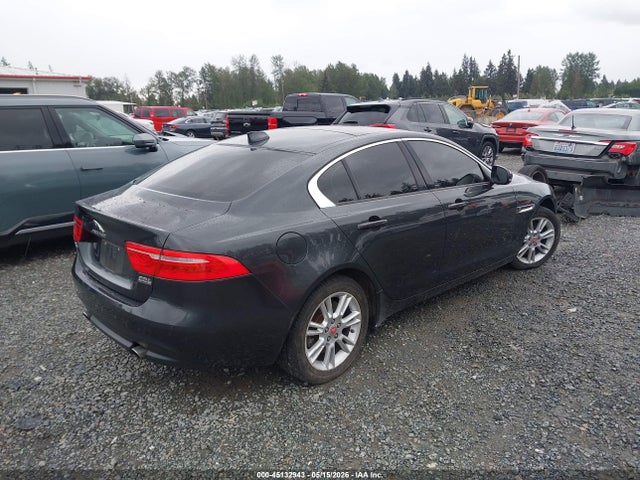 Jaguar Xe 25t Premium 2018 SAJAJ4FX5JCP19971 Image 4