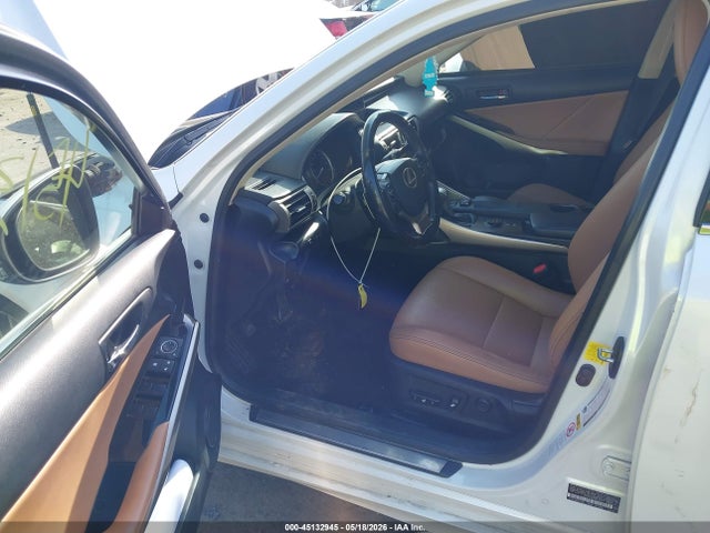 45132945 :رقم المزاد ، JTHCM1D23G5004915 vin ، 2016 Lexus Is 300 مزاد بيع