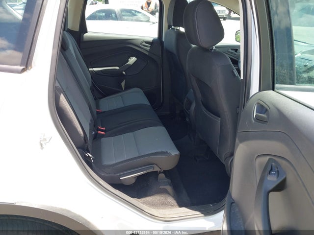 45132954 :رقم المزاد ، 1FMCU0F75HUA86332 vin ، 2017 Ford Escape S مزاد بيع