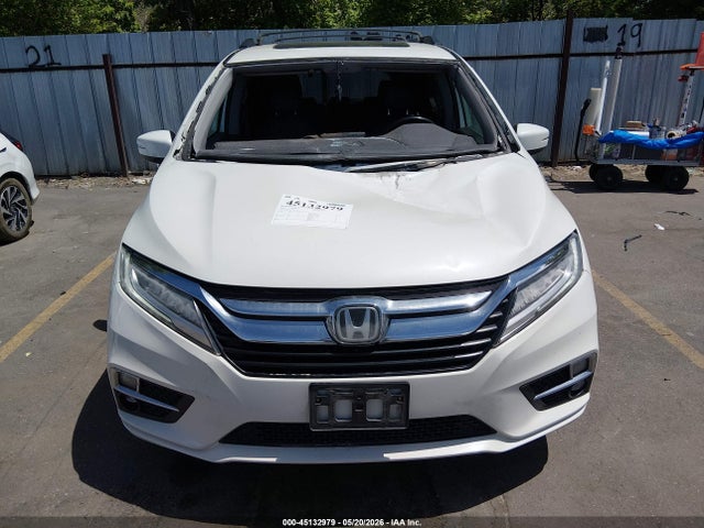 Honda Odyssey Touring 2018 5FNRL6H86JB011650 Image 12