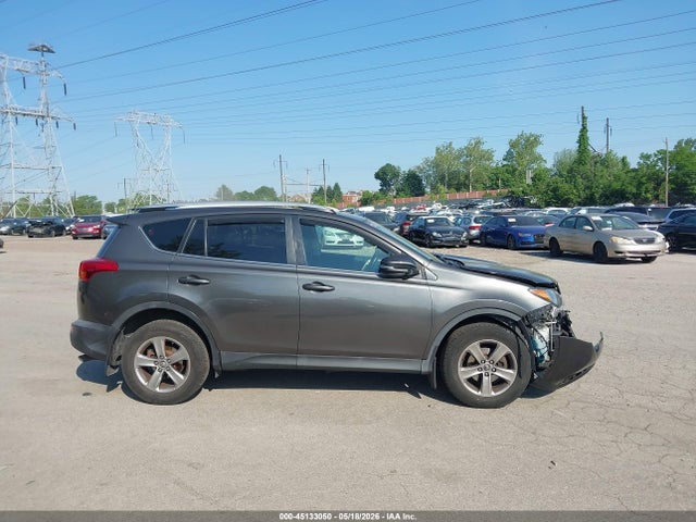 2T3RFREV7FW282768 Toyota Rav4 Xle