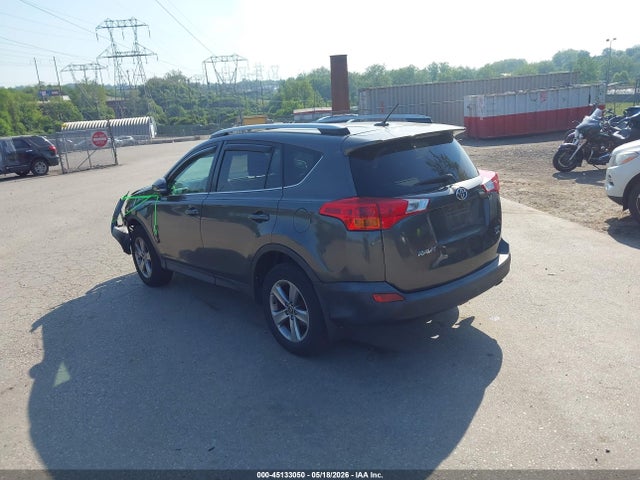 2T3RFREV7FW282768 Toyota Rav4 Xle