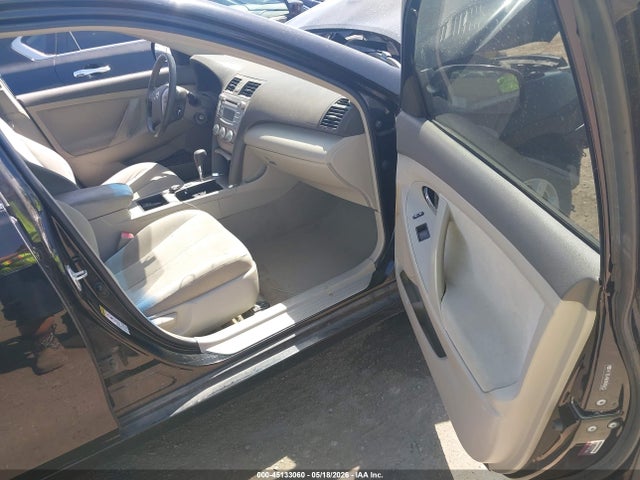 45133060 :رقم المزاد ، 4T1BE46K09U806433 vin ، 2009 Toyota Camry Le مزاد بيع